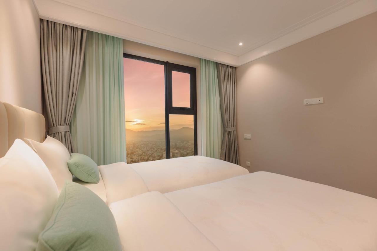 Altara Luxury Residences กวีเญิน ภายนอก รูปภาพ